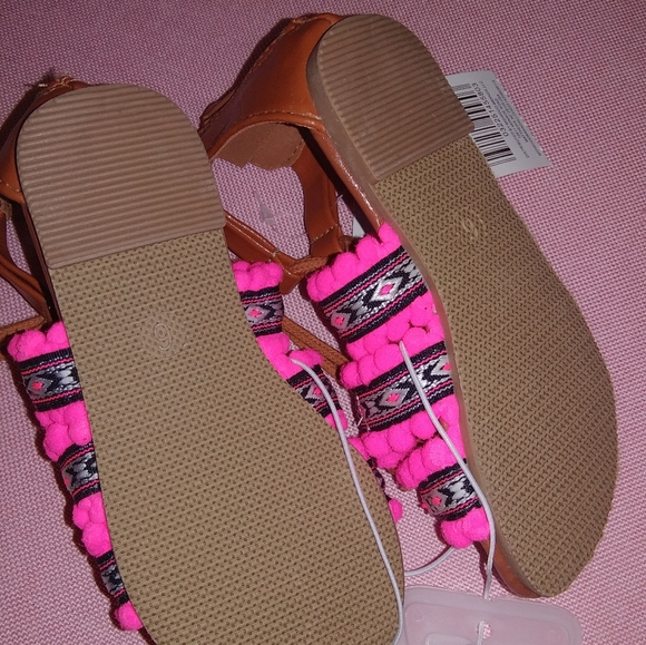Kidget Sandals - Picture 4 of 4